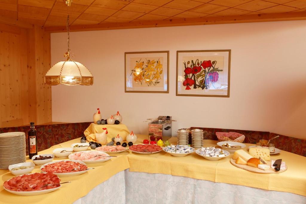 Ciasa Roby Otel San Cassiano  Dış mekan fotoğraf